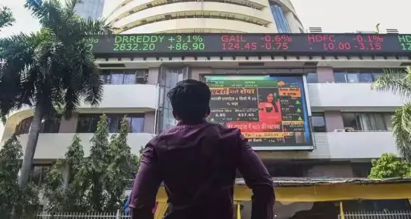 Trump के टैरिफ के कारण दलाल स्ट्रीट में गिरावट, सेंसेक्स और निफ्टी में गिरावट