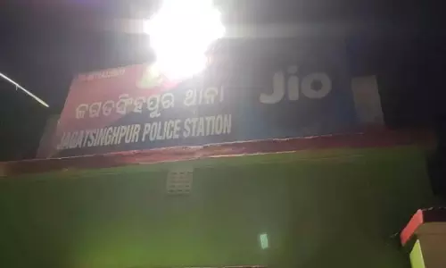 नाबालिग पत्नी को प्रताड़ित करने के आरोप में ओडिशा पुलिसकर्मी निलंबित; आरोपी अभी भी फरार