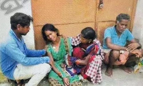 Odisha: टीकाकरण के बाद दो महीने के बच्चे की मौत Odisha: टीकाकरण के बाद दो महीने के बच्चे की मौत
