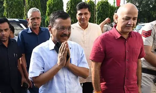 Delhi: फांसी घर को लेकर अरविंद केजरीवाल, मनीष सिसौदिया निशाने पर