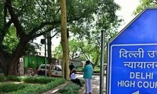 मोहल्ला क्लीनिक के कर्मचारी राहत के लिए दिल्ली उच्च न्यायालय पहुंचे
