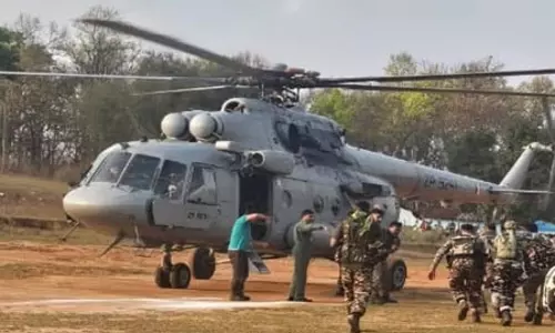 नक्सलियों के IED विस्फोट में CRPF के दो जवान जख्मी, एयरलिफ्ट किए गए