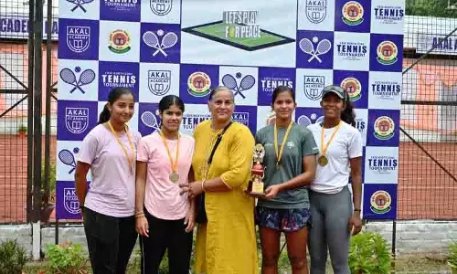 अकाल अकादमी, Baru Sahib में युवा टेनिस खिलाड़ी चमके अकाल अकादमी, Baru Sahib में युवा टेनिस खिलाड़ी चमके