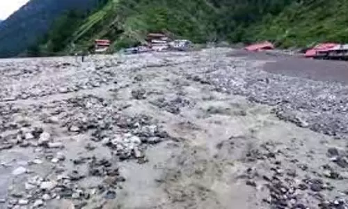 उत्तरकाशी में अचानक बाढ़, 70 लोगों को बचाया, 50 से अधिक लापता: सेना उत्तरकाशी में अचानक बाढ़, 70 लोगों को बचाया, 50 से अधिक लापता: सेना