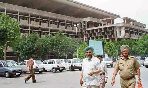 पुनर्वास संबंधी चिंताओं का पहले समाधान करें, HC ने पंजाब की भूमि पूलिंग नीति पर रोक लगाई