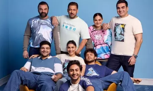सलमान खान अपने परिवार के साथ बीइंग ह्यूमन विज्ञापन में