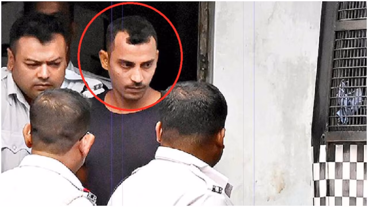 Kolkata: रेप केस का दोषी संजय रॉय जेल में कर रहा उत्पात Kolkata: रेप केस का दोषी संजय रॉय जेल में कर रहा उत्पात