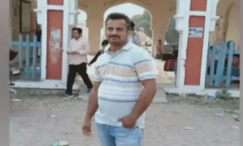 खोरधा में होमगार्ड भर्ती परीक्षा के दौरान अभ्यर्थी की मौत खोरधा में होमगार्ड भर्ती परीक्षा के दौरान अभ्यर्थी की मौत