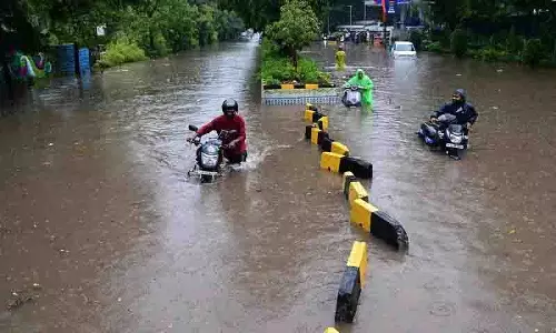 Hyderabad में भारी बारिश जारी, पिछले 10 दिनों में सबसे ज़्यादा बारिश वाले इलाकों की सूची Hyderabad में भारी बारिश जारी, पिछले 10 दिनों में सबसे ज़्यादा बारिश वाले इलाकों की सूची