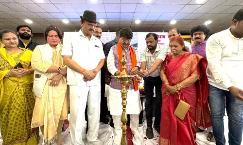 मंत्री कैलाश विजयवर्गीय ने इंदौर में बहनों के साथ मनाया रक्षाबंधन
