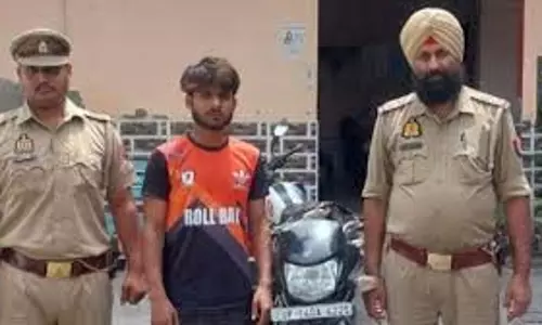 रोड स्टंट करने वाला युवक गिरफ्तार, पुलिस ने बाइक जब्त की