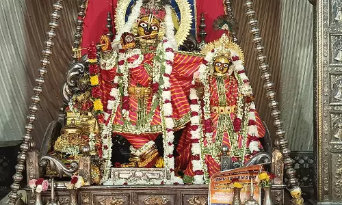 Jaipur: सभी मंदिरों में ठाकुर जी के हाथों में बंधेगी राखी