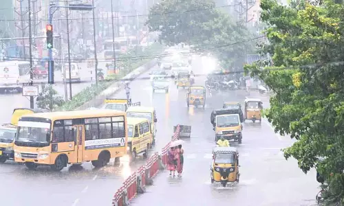 Gachibowli में 12.35 सेमी बारिश दर्ज की गई, आईटी कॉरिडोर यातायात के कारण जाम