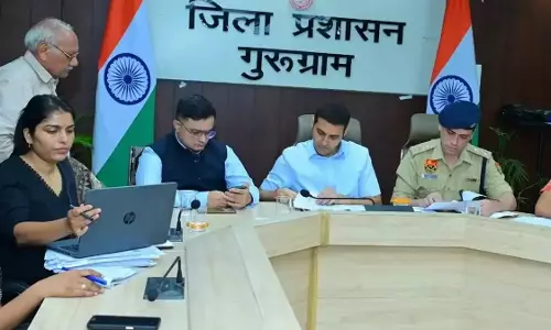 Gurugram: समाधान शिविर के दौरान शिकायतकर्ता की संतुष्टि आवश्यक: अजय कुमार