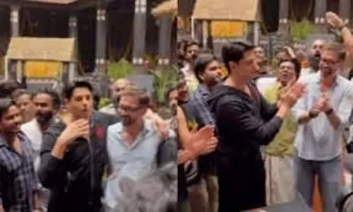 सिद्धार्थ मल्होत्रा का परम सुंदरी टीम के लिए हार्दिक धन्यवाद सिद्धार्थ मल्होत्रा का परम सुंदरी टीम के लिए हार्दिक धन्यवाद