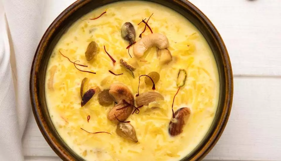 Mawa Kheer: खुशियों के त्योहार पर बनाइए खास मेवे की खीर Mawa Kheer: खुशियों के त्योहार पर बनाइए खास मेवे की खीर