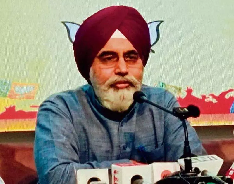 महापौर ने अनुकंपा नियुक्तियों और कल्याण निधि वितरण पर आप के आरोपों को खारिज किया महापौर ने अनुकंपा नियुक्तियों और कल्याण निधि वितरण पर आप के आरोपों को खारिज किया