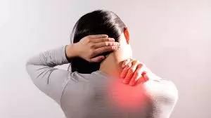 Health: सुबह उठते ही कंधे के दर्द के लिए कारगर घरेलू उपाय Health: सुबह उठते ही कंधे के दर्द के लिए कारगर घरेलू उपाय