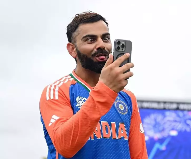 विराट कोहली का कॉल आया छत्तीसगढ़ के युवक को विराट कोहली का कॉल आया छत्तीसगढ़ के युवक को