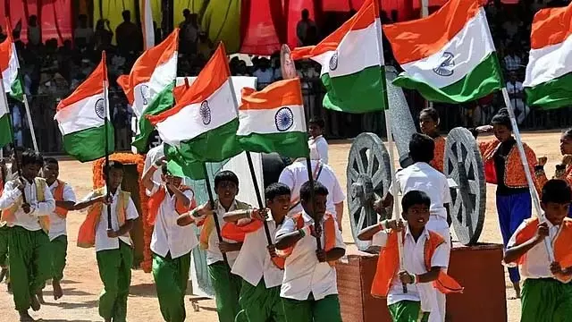 79वें स्वतंत्रता दिवस समारोह: मानेकशॉ परेड ग्राउंड में तैयारियां पूरी 79वें स्वतंत्रता दिवस समारोह: मानेकशॉ परेड ग्राउंड में तैयारियां पूरी