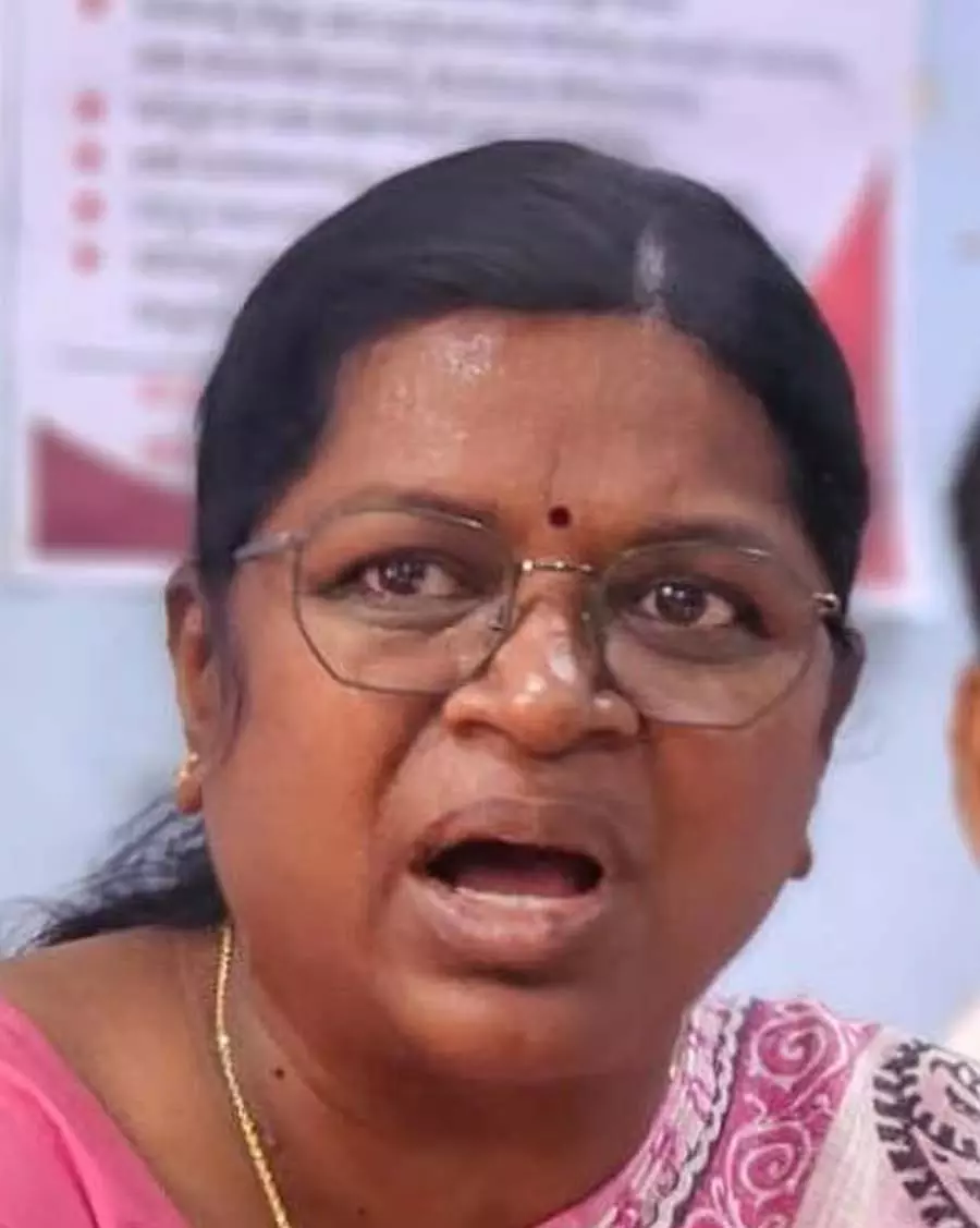 Karnataka : आशा कार्यकर्ता 12 से रात्रिकालीन धरना देंगी Karnataka : आशा कार्यकर्ता 12 से रात्रिकालीन धरना देंगी