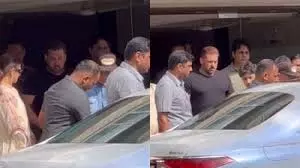 सलमान ने अलवीरा के घर मनाया रक्षाबंधन, पिता सलीम को कार तक पहुंचाया सलमान ने अलवीरा के घर मनाया रक्षाबंधन, पिता सलीम को कार तक पहुंचाया