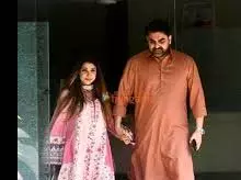 रक्षा बंधन के लिए अरबाज खान और शूरा खान अलवीरा अग्निहोत्री के घर पहुंचे रक्षा बंधन के लिए अरबाज खान और शूरा खान अलवीरा अग्निहोत्री के घर पहुंचे