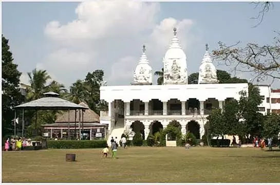 जन्माष्टमी से पहले चकला में बिजली, सड़क का नवीनीकरण जन्माष्टमी से पहले चकला में बिजली, सड़क का नवीनीकरण