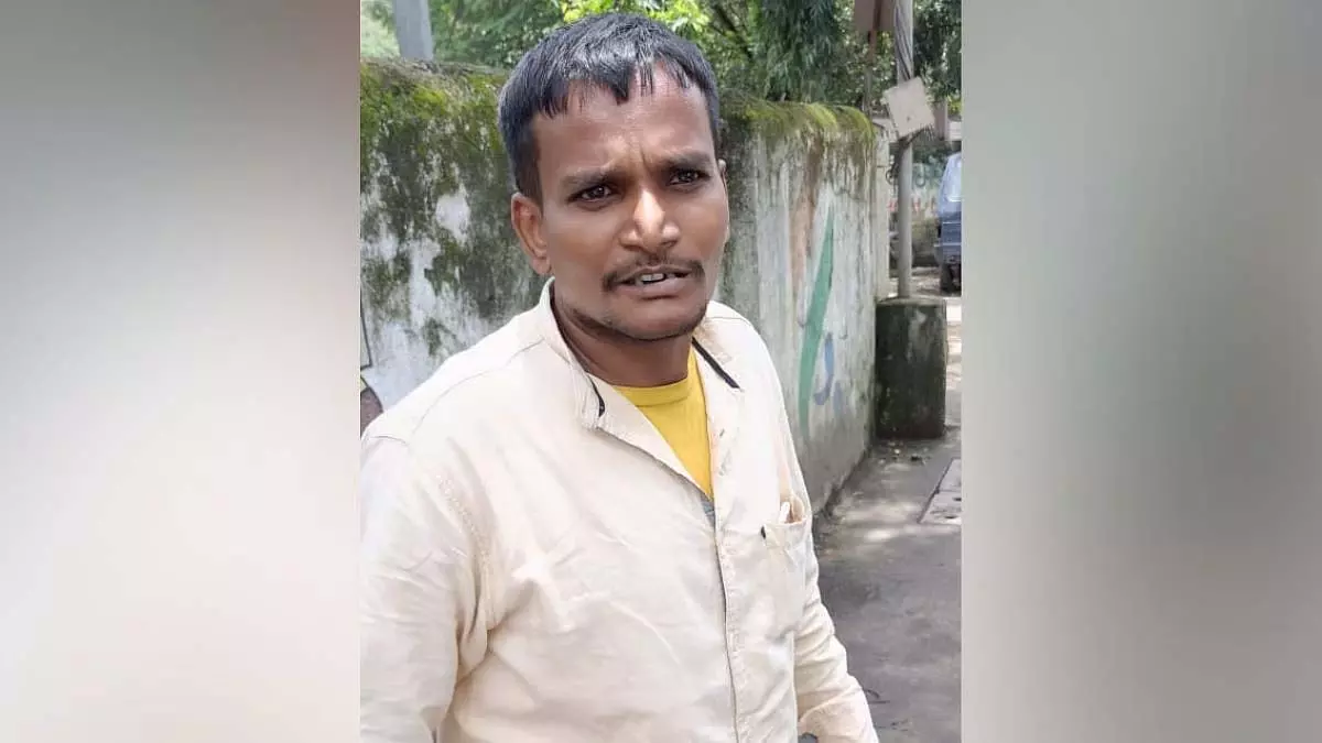 ठाणे में विचाराधीन कैदी के भागने के बाद 6 पुलिसकर्मी निलंबित ठाणे में विचाराधीन कैदी के भागने के बाद 6 पुलिसकर्मी निलंबित