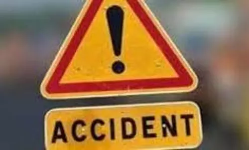 Jammu-Kashmir: भयानक हादसा, वाहनों के परखच्चे उड़े Jammu-Kashmir: भयानक हादसा, वाहनों के परखच्चे उड़े