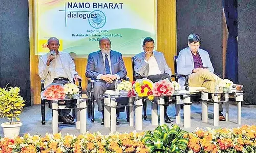 अमेरिकी टैरिफ से तनाव के बीच विशेषज्ञों ने शांति और रणनीतिक भागीदारी का आग्रह किया