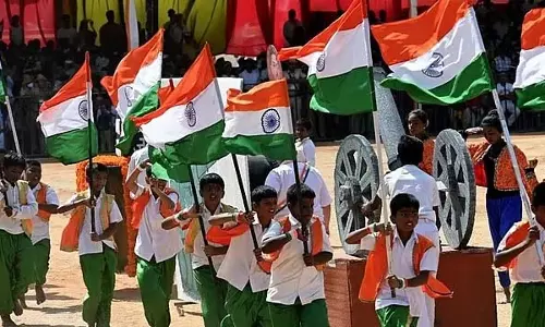 79वें स्वतंत्रता दिवस समारोह: मानेकशॉ परेड ग्राउंड में तैयारियां पूरी 79वें स्वतंत्रता दिवस समारोह: मानेकशॉ परेड ग्राउंड में तैयारियां पूरी