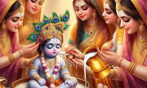 Lord Krishna Birth: जानें कब और कहां हुआ था भगवान कृष्ण का जन्म Lord Krishna Birth: जानें कब और कहां हुआ था भगवान कृष्ण का जन्म