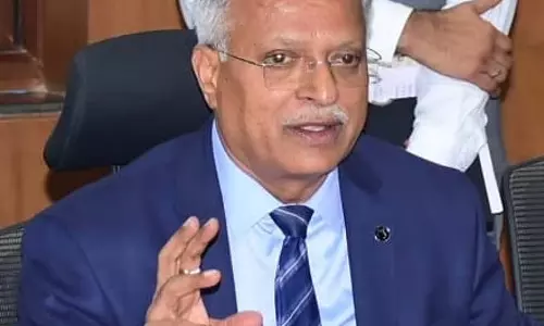 कानूनी रूप से भारी मात्रा में भूमि हड़पना: लोकायुक्त न्यायमूर्ति बी.एस. पाटिल कानूनी रूप से भारी मात्रा में भूमि हड़पना: लोकायुक्त न्यायमूर्ति बी.एस. पाटिल