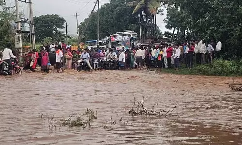 विजयपुरा, सावदत्ती में बारिश; नदी उफान पर है