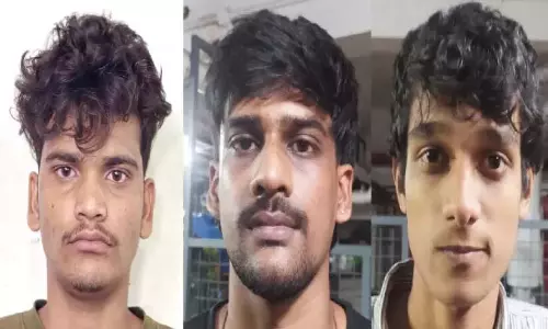 भांग और LSD टिकट जब्त भांग और LSD टिकट जब्त