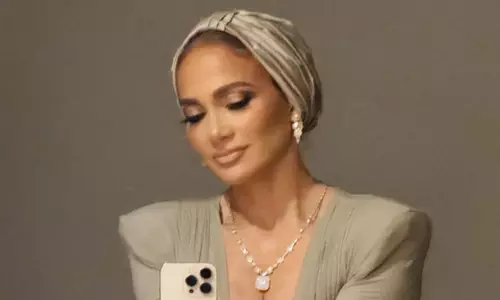 Jennifer Lopez को इस्तांबुल के चैनल स्टोर में शर्मनाक स्थिति का सामना करना पड़ा