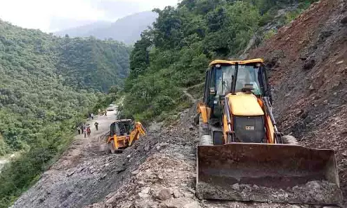 एक सप्ताह बाद Chauri-Laharu संपर्क मार्ग हल्के वाहनों के लिए बहाल