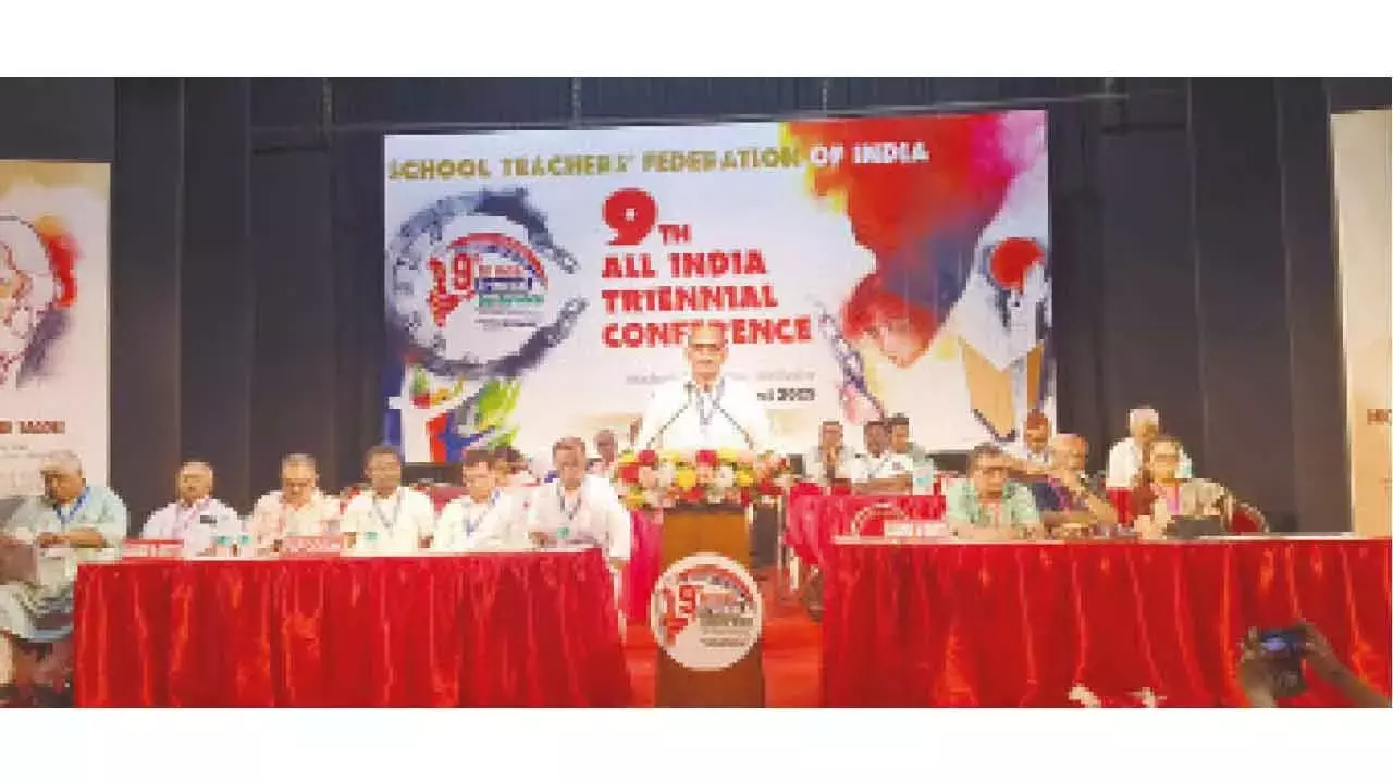 STFI ने एनईपी-2020 को रद्द करने की मांग की STFI ने एनईपी-2020 को रद्द करने की मांग की