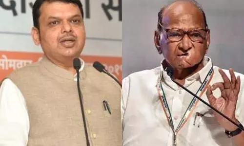 चुनाव आयोग को लेकर दिए गए अपने बयान से फडणवीस हैरान