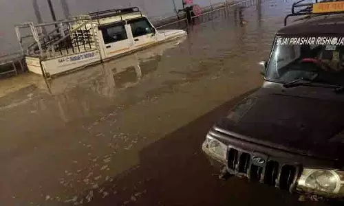Mandi-Kullu राजमार्ग पर भूस्खलन से यातायात बाधित, वैकल्पिक मार्ग भी बंद