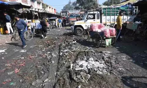 Chandigarh: समिति को मंडी से अवैध विक्रेताओं को हटाने का अधिकार मिला