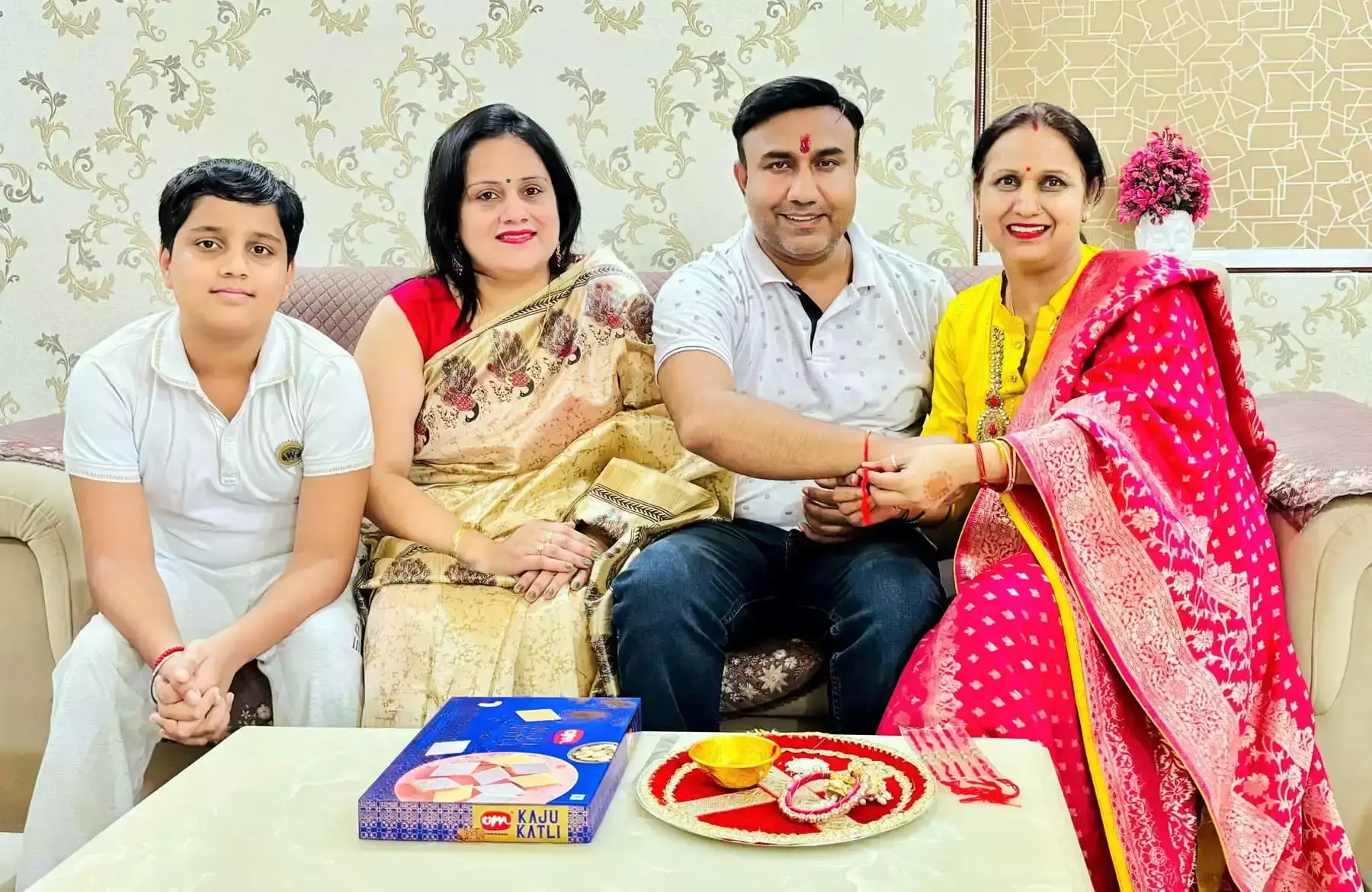 Gurugram: त्योहार आपसी रिश्तों को मजबूत करते हैं: पवन यादव