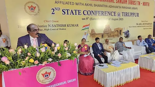 संविधान सर्वोपरि है: SC के न्यायाधीश एन. सतीशकुमार का भाषण संविधान सर्वोपरि है: SC के न्यायाधीश एन. सतीशकुमार का भाषण