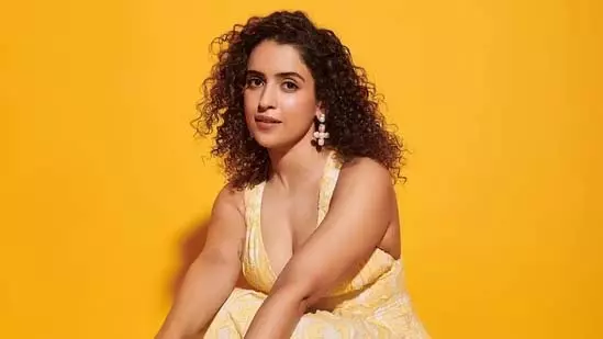 सान्या मल्होत्रा ने शेयर की खुशी जब सुना तो यकीन नहीं हुआ सान्या मल्होत्रा ने शेयर की खुशी जब सुना तो यकीन नहीं हुआ