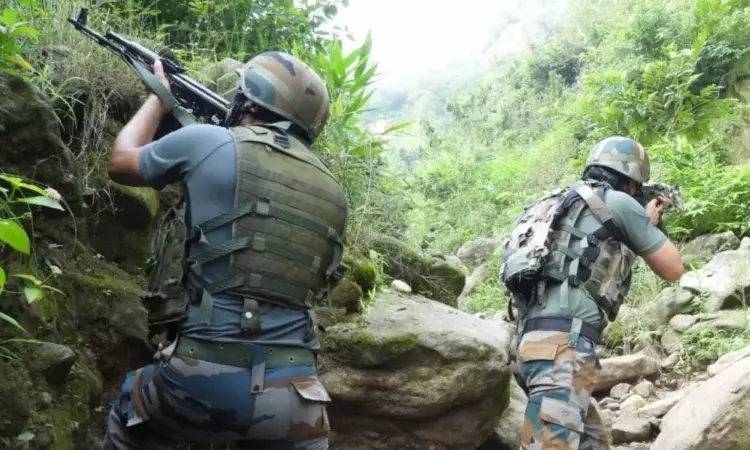 Srinagar: 10 दिन से जारी है कुलगाम में आतंकियों की तलाश Srinagar: 10 दिन से जारी है कुलगाम में आतंकियों की तलाश