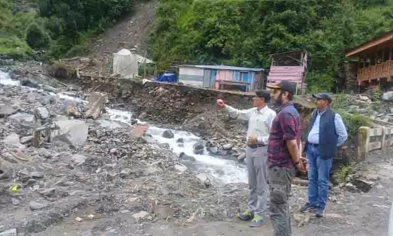 Thunadi village के विस्थापित परिवारों को मकान उपलब्ध कराने के प्रयास तेज Thunadi village के विस्थापित परिवारों को मकान उपलब्ध कराने के प्रयास तेज