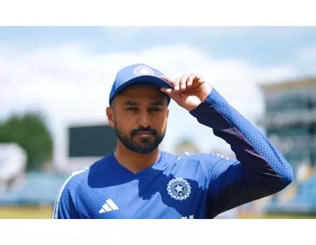 गंभीर और गिल ने टीम को एकजुट रखा : करुण नायर गंभीर और गिल ने टीम को एकजुट रखा : करुण नायर
