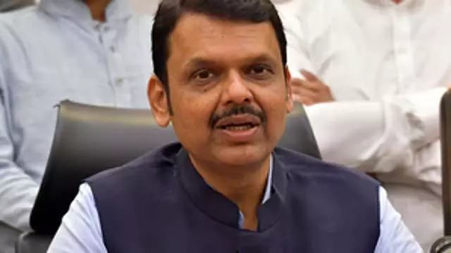 नागपुर-पुणे वंदे भारत ट्रेन सेवा: CM ने PM Modi को धन्यवाद दिया नागपुर-पुणे वंदे भारत ट्रेन सेवा: CM ने PM Modi को धन्यवाद दिया