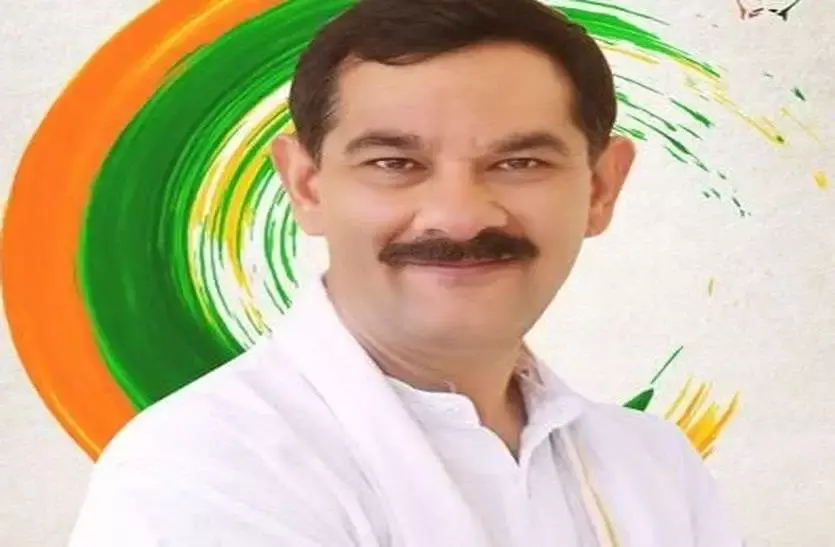 कांग्रेस नेताओं ने मुंबई में सेक्स वर्कर्स के साथ मनाया रक्षाबंधन कांग्रेस नेताओं ने मुंबई में सेक्स वर्कर्स के साथ मनाया रक्षाबंधन